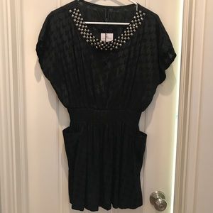 Wish: black houndstooth tunic